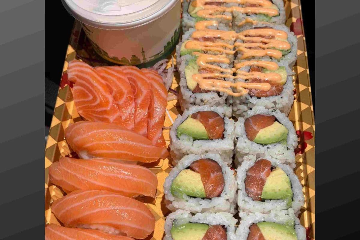 Salmon Lover Combo (L) - Includes 1 Miso Soup