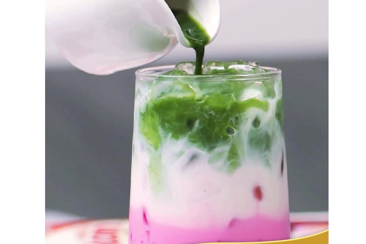 Pink Milk Green Tea