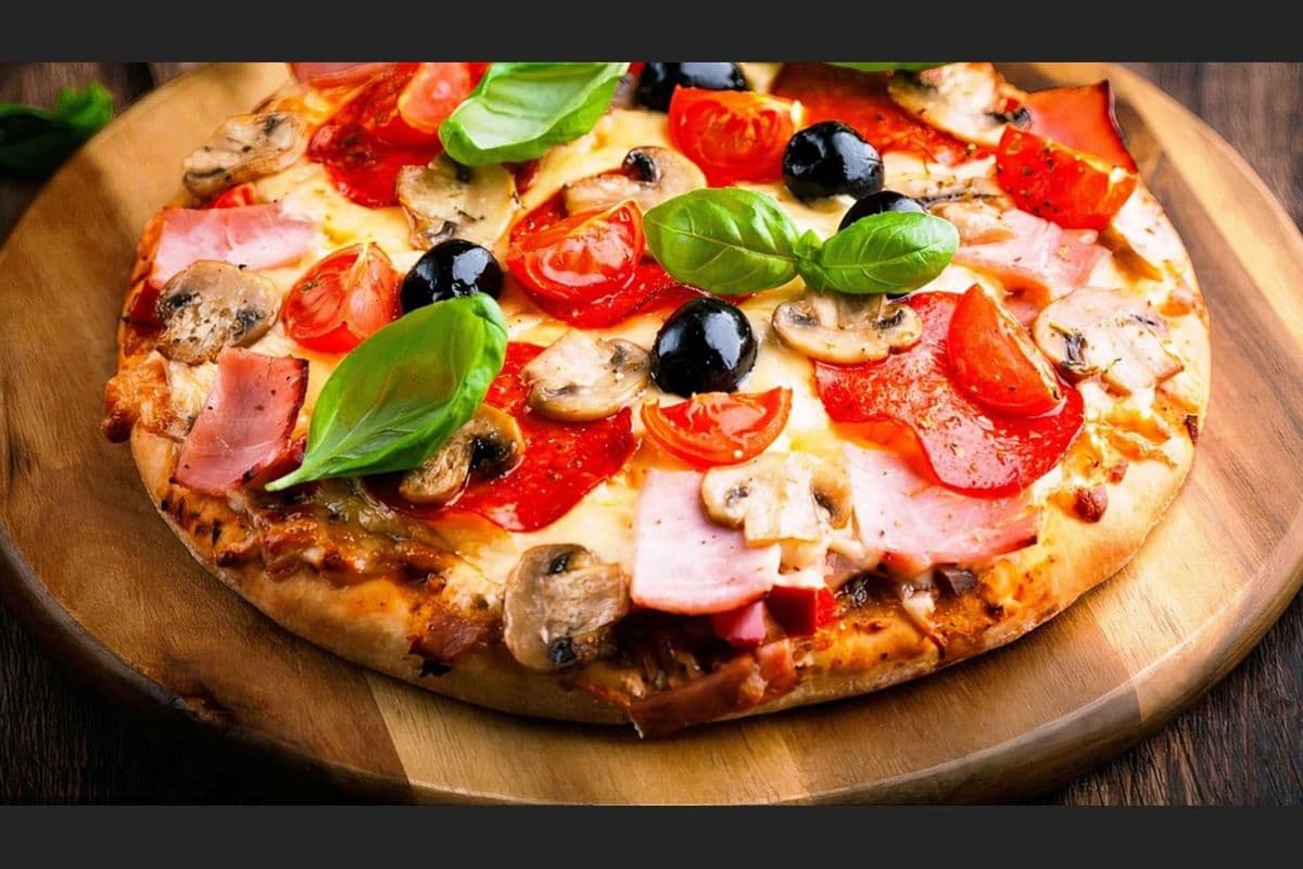 16. X-Large Pepperoni & Bacon Pizza