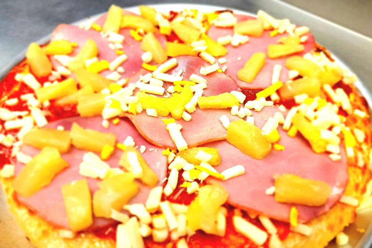 12" Hawaiian Pizza