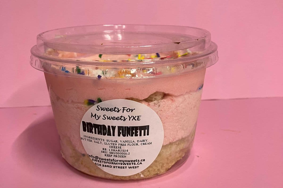 Cake Tub: Birthday Party (500ml)
