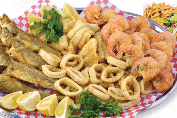 Familial (friture mixte pour 4prs) / Family Meal (all fried for 4)