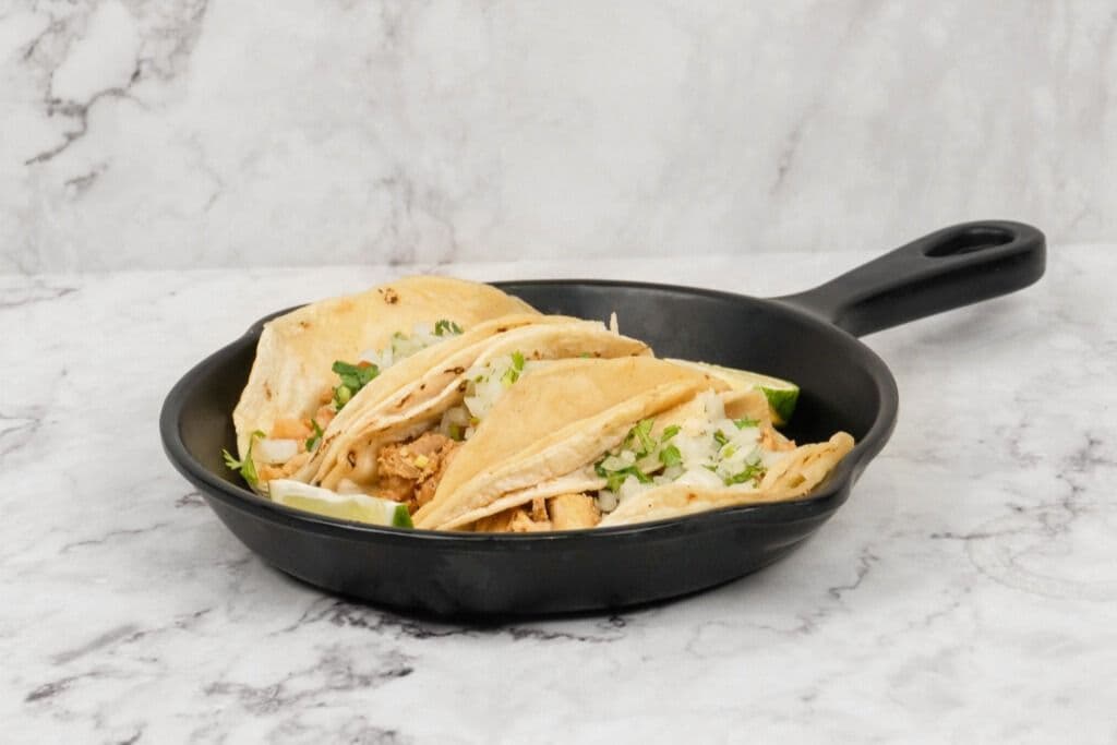 Chiken Taco / Taco de Pollo