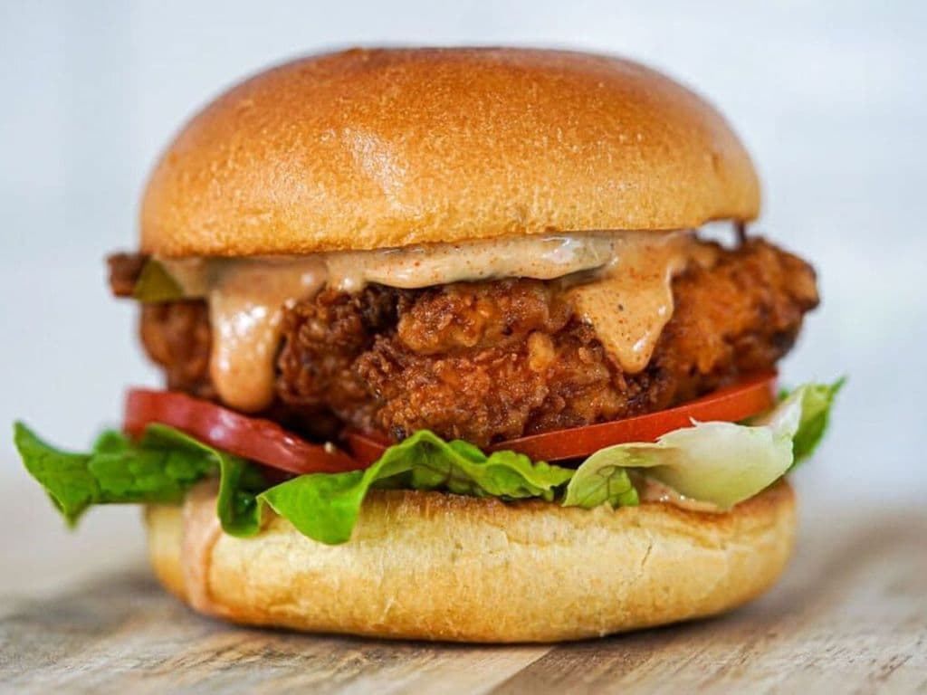 MEAL- CRISPY FRIED CHICKEN SANDWICH