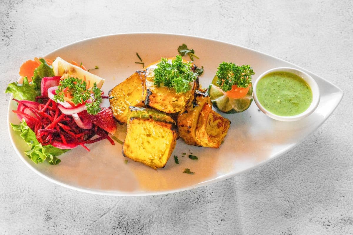 Zafrani Paneer Tikka (Cottage Cheese)