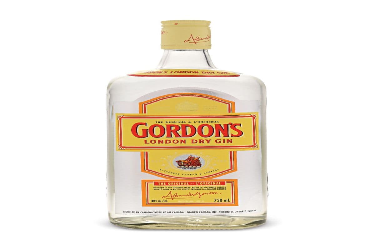 1040. Gordon's London Dry Gin (750 ml) (1 x 750ml)