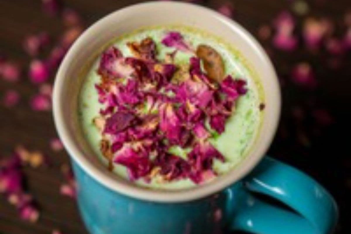 Kashmiri Chai