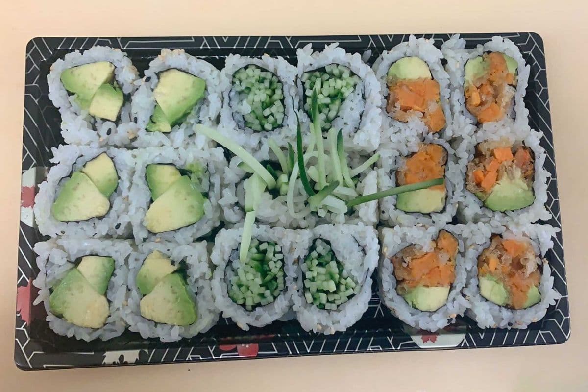 SC01. Vegetarian Maki Set (18 Pcs)