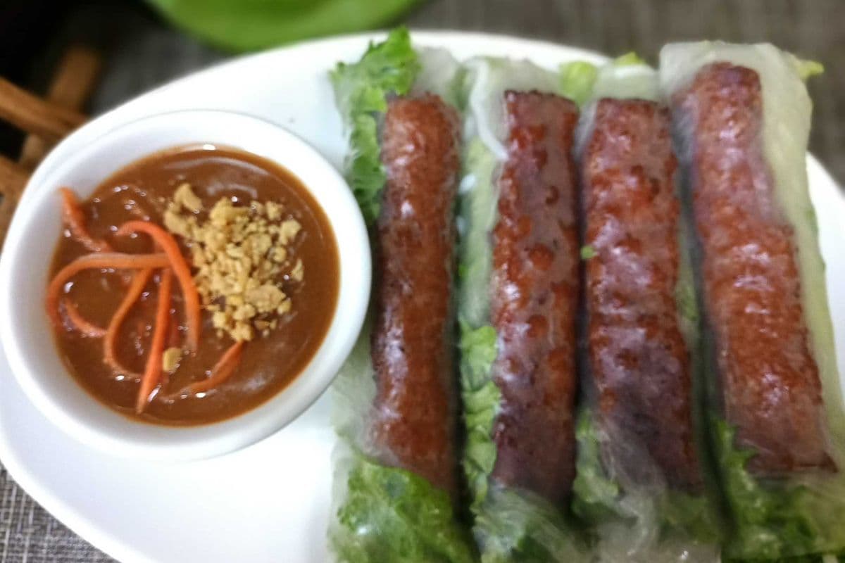 103. Fresh Rolls with Pork Meatballs