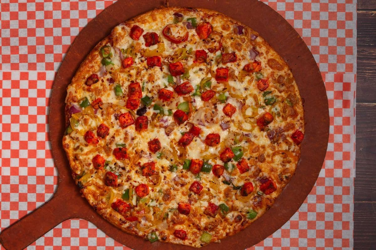16" Extra-Large Tandoori Paneer Pizza