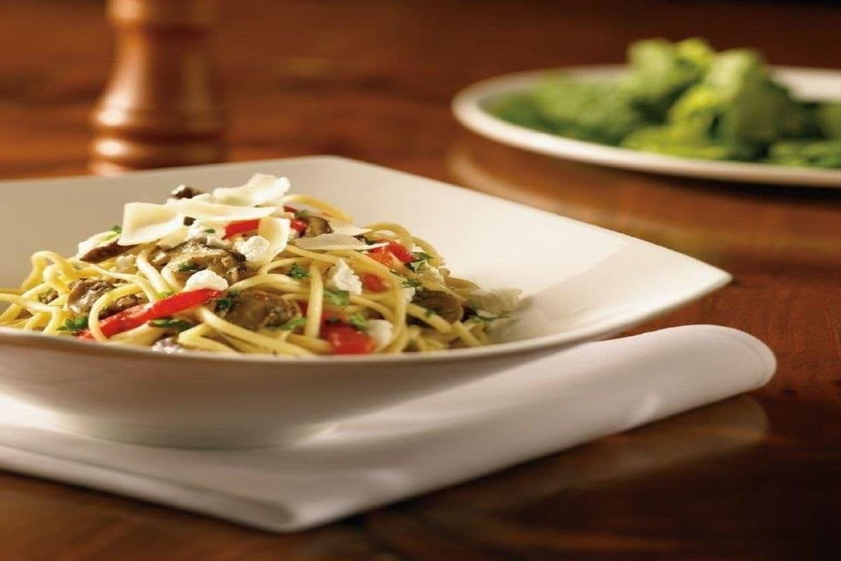 Mushroom and Goat Cheese Linguine