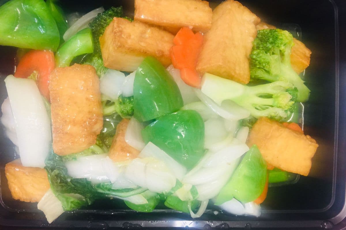 51. Deep Fried Tofu and Vegetable