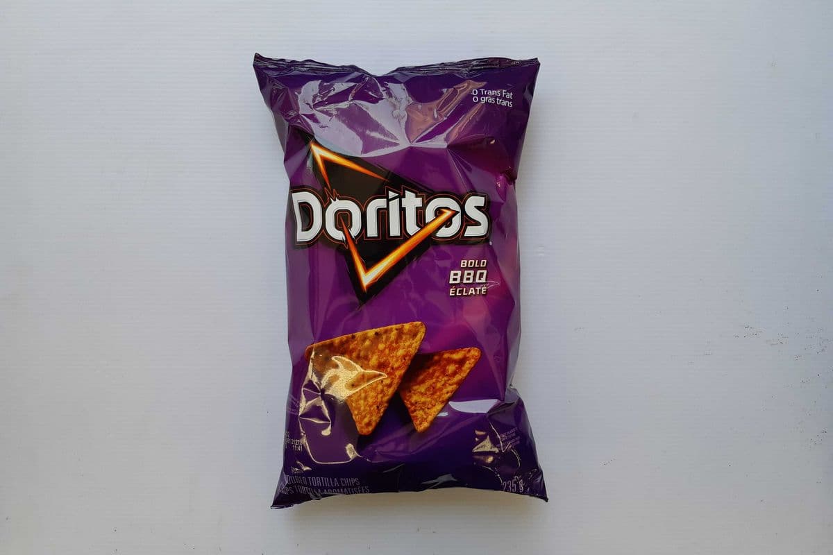 Doritos Bold BBQ Tortilla Chips (235 g)