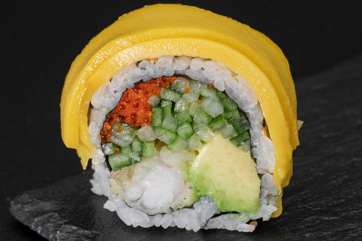 177. Mango Dragon Roll (8 pcs)