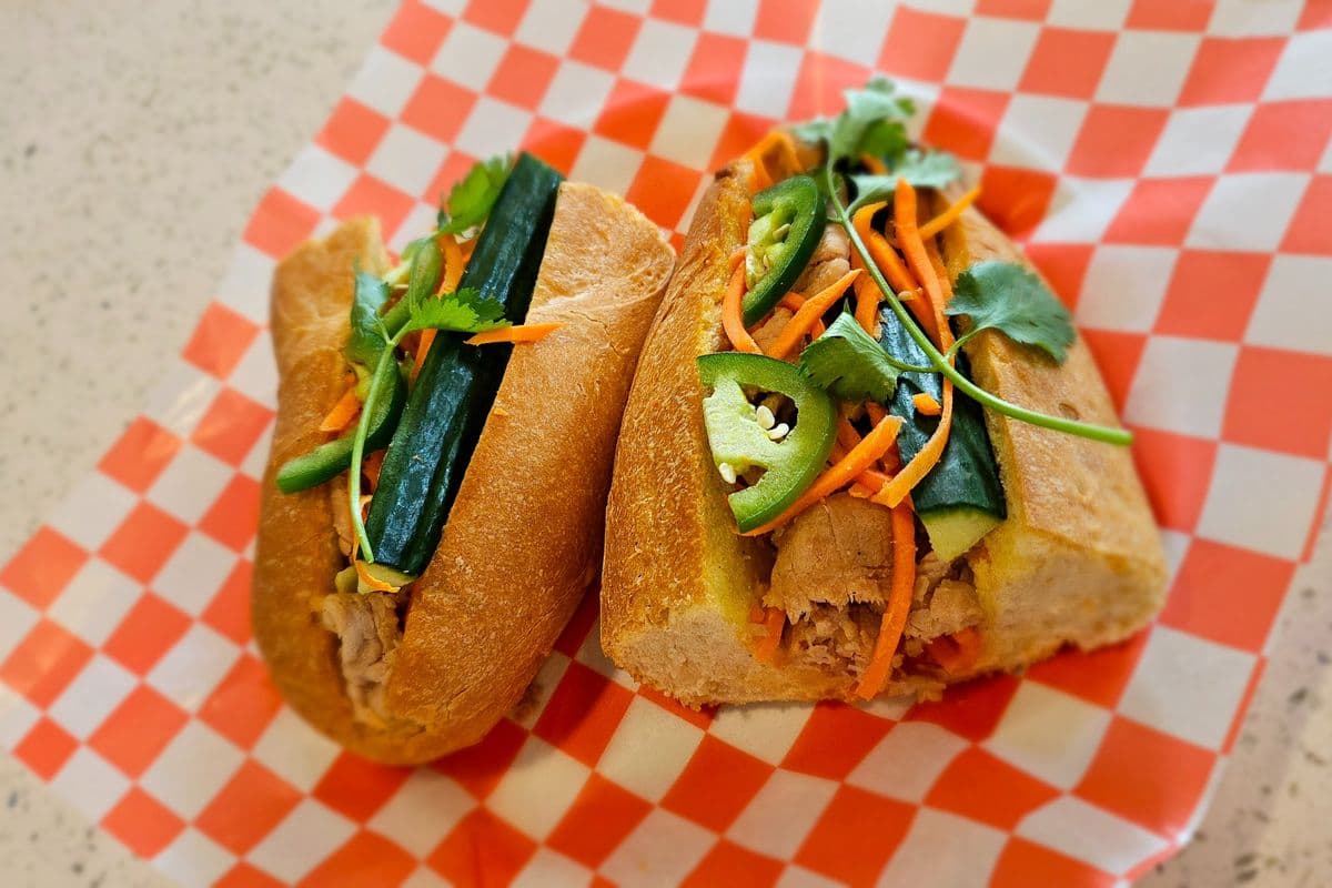 Vietnamese Sub | Bánh Mì