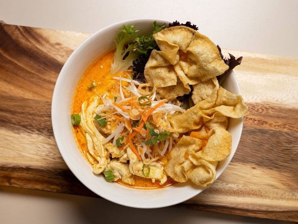 NS5. Yellow Curry Chick Noodle