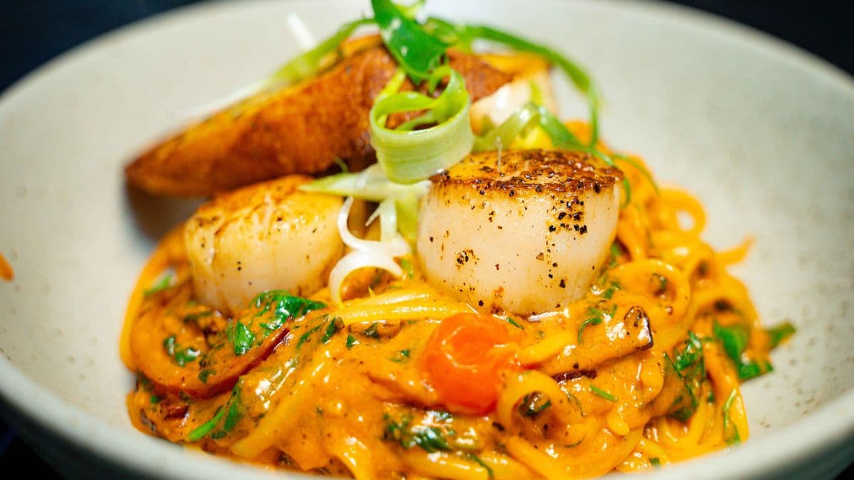 Blackened Scallop Pasta