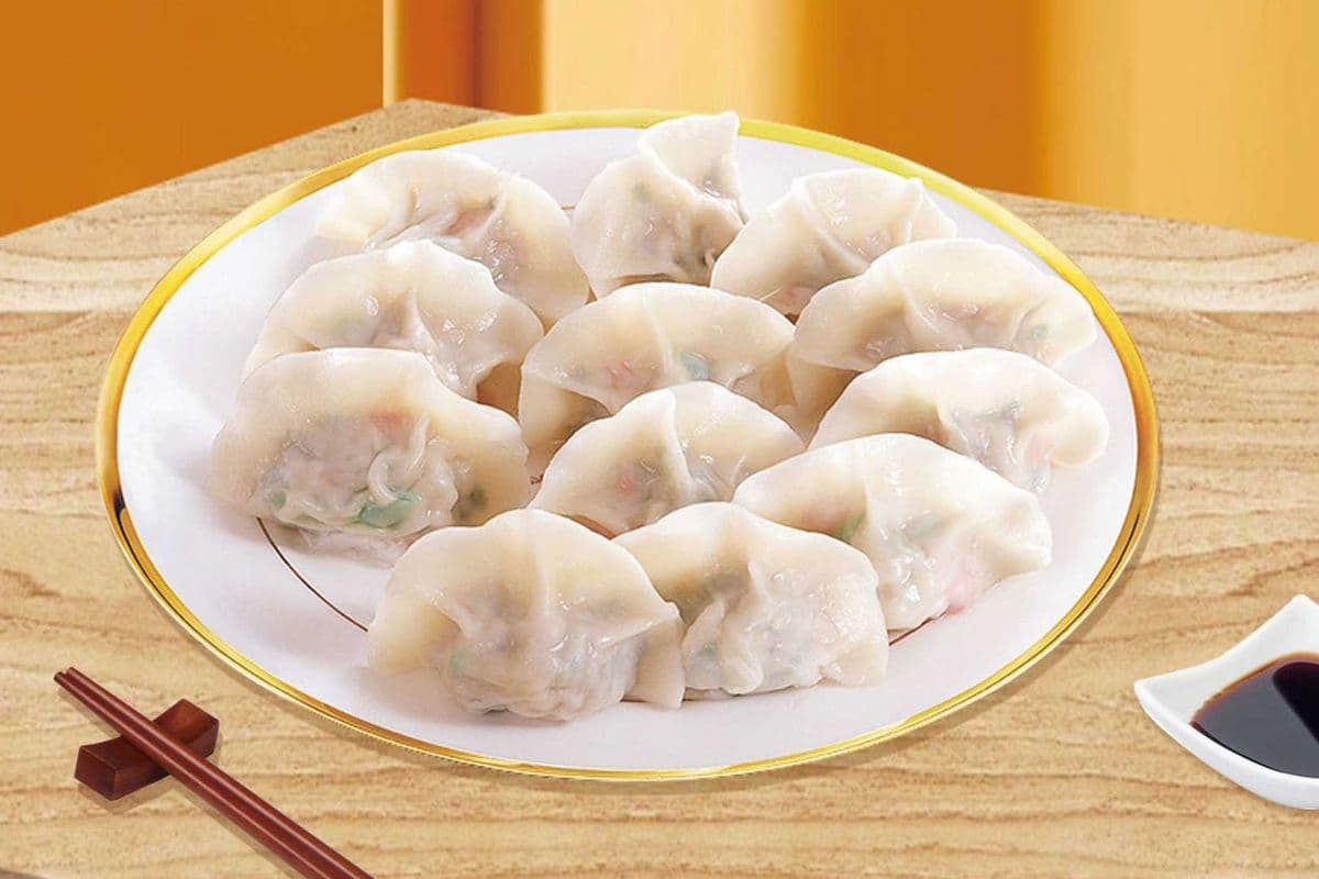 B3. Celery & Pork Boiled Dumpling