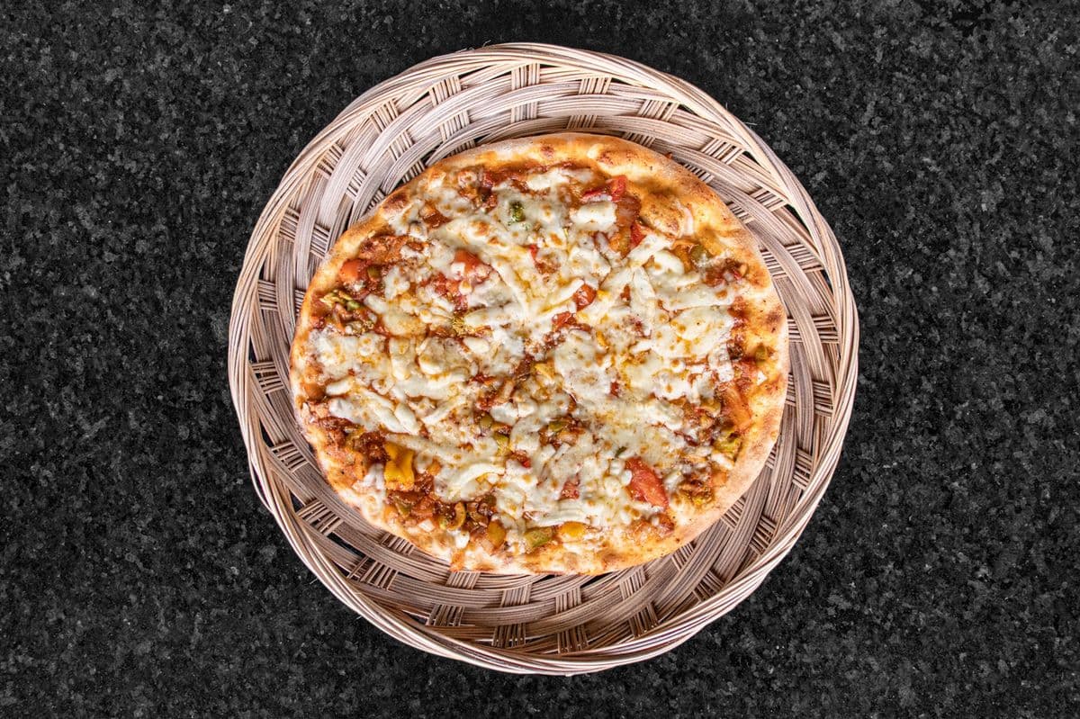 Arabic Pizza (Six Toppings)