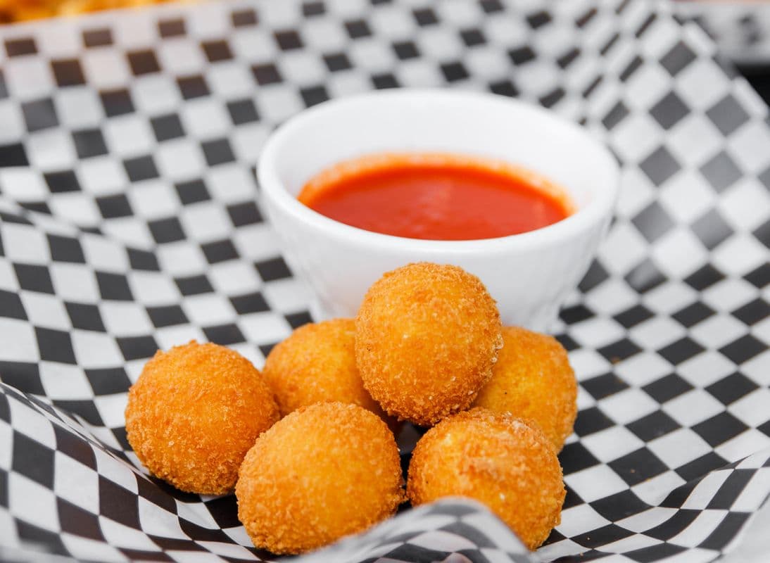 Mini Rice Balls (6 pcs)