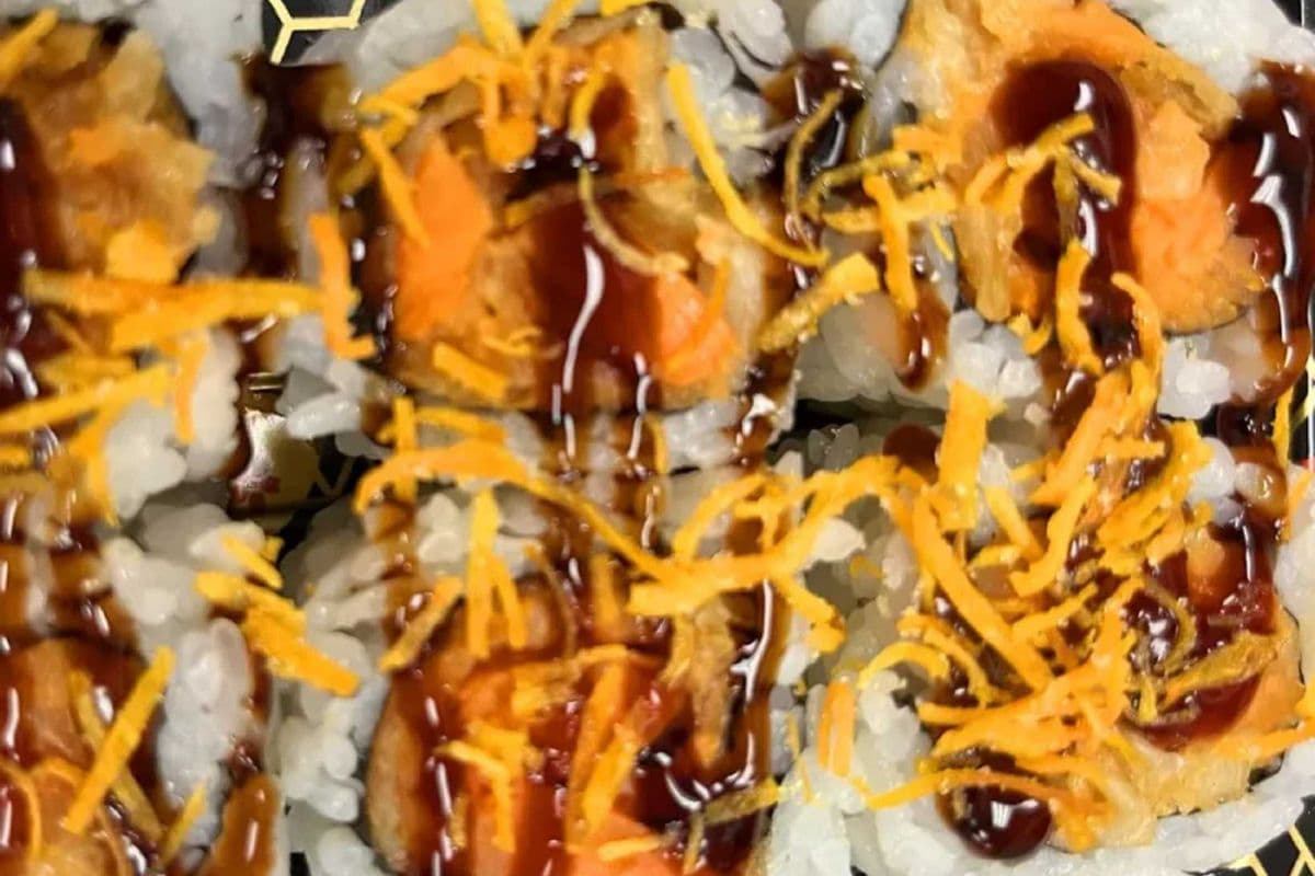 Yam Roll (6 pcs)