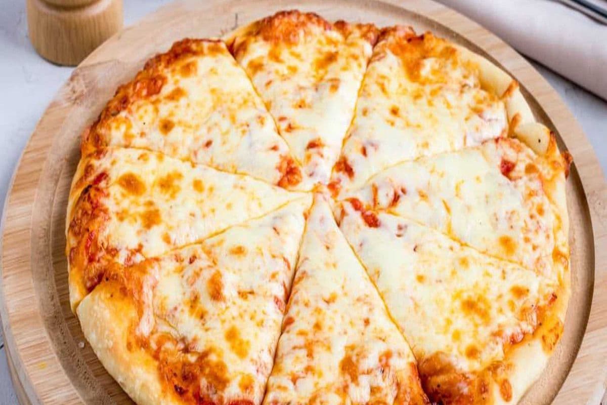 2. 14" Large Cheese Lovers' Pizza