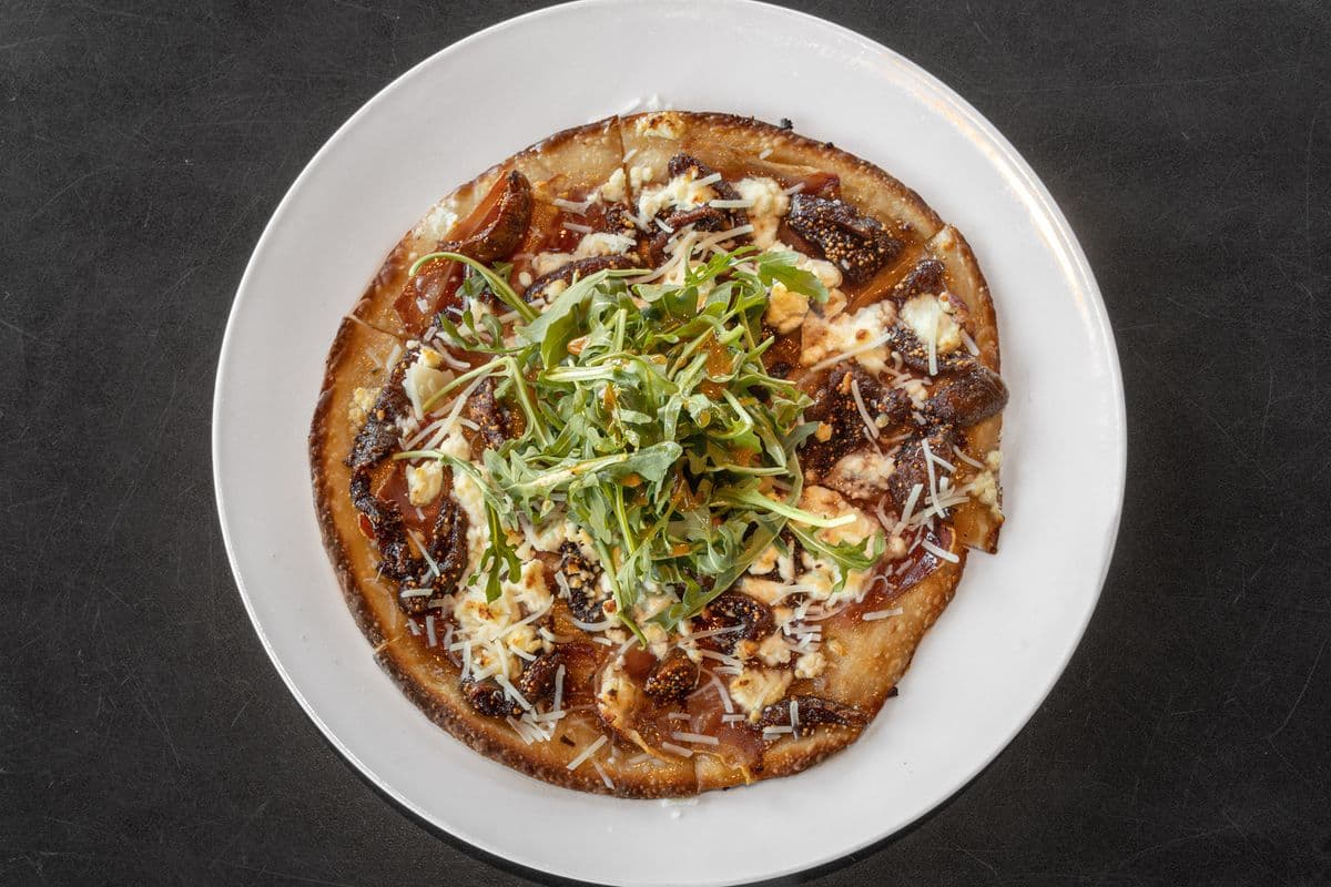 Fig and Prosciutto Pizza