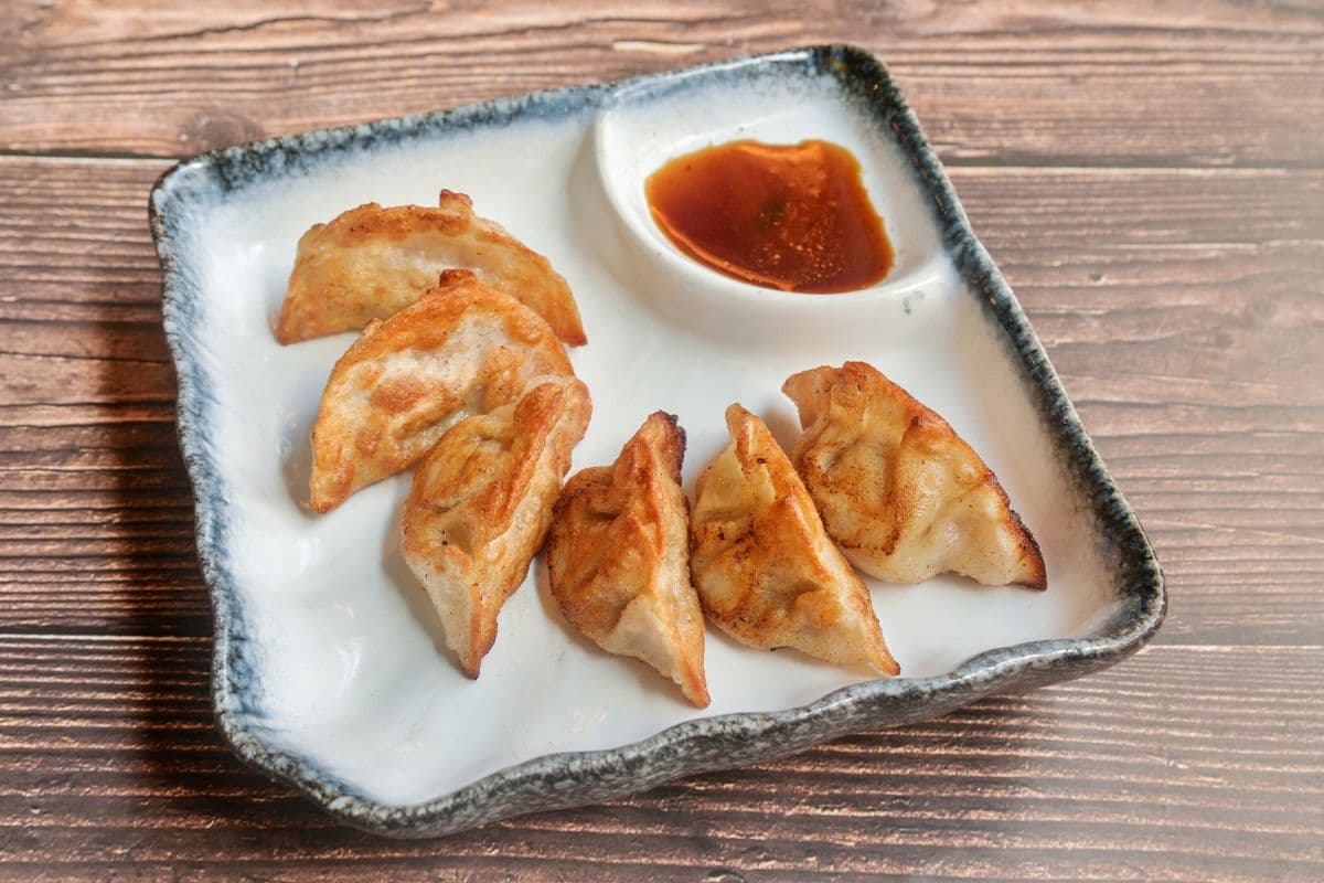 Gyoza (6 pcs)