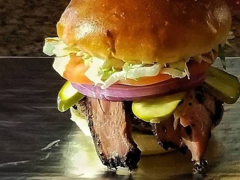 Beach Burger Raptor