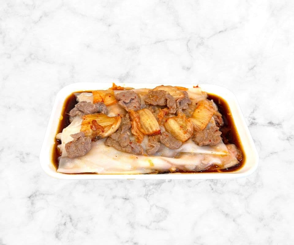 R33 Sliced beef Rice Roll W/ Kimchi / R33 泡菜牛肉腸粉