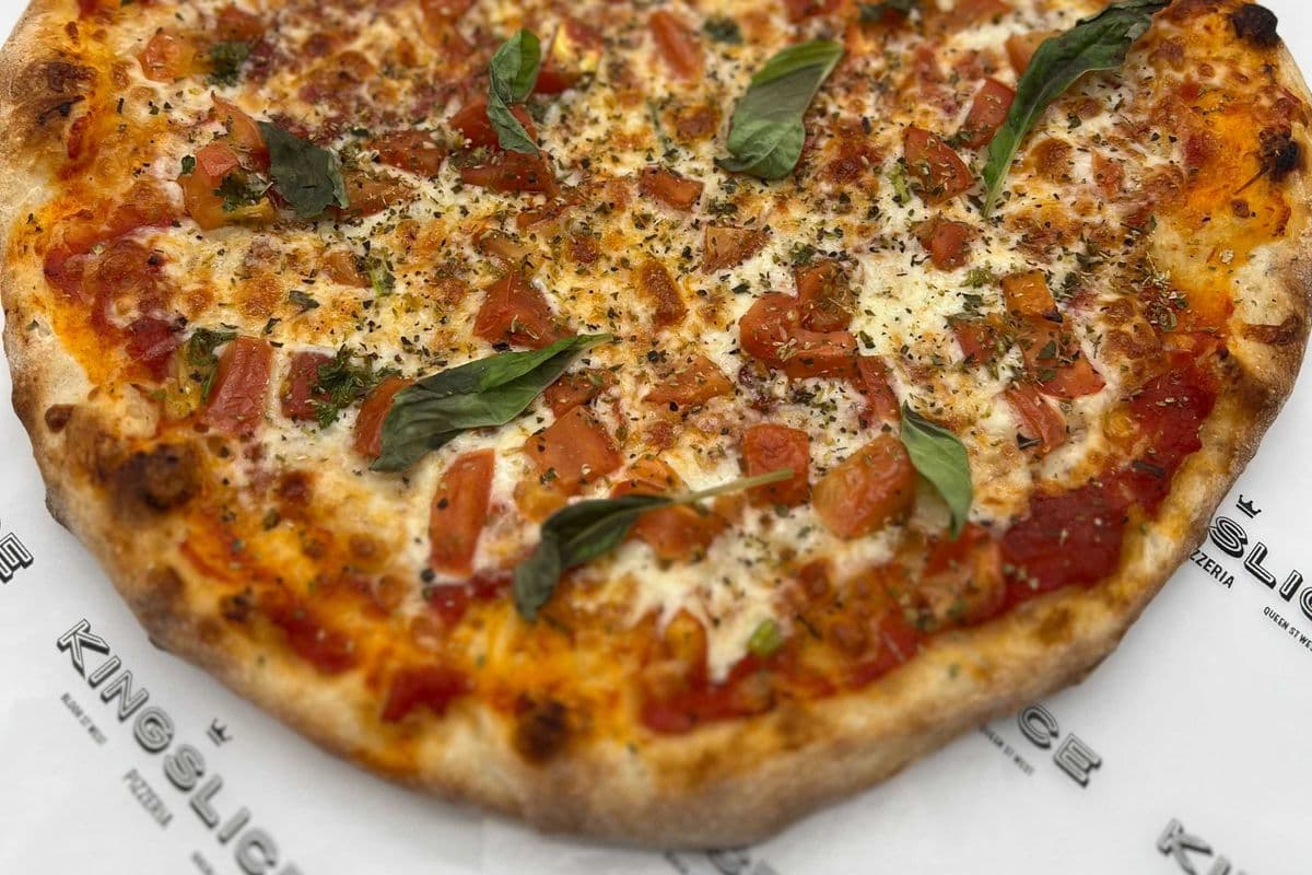 X-Large Margherita Pizza