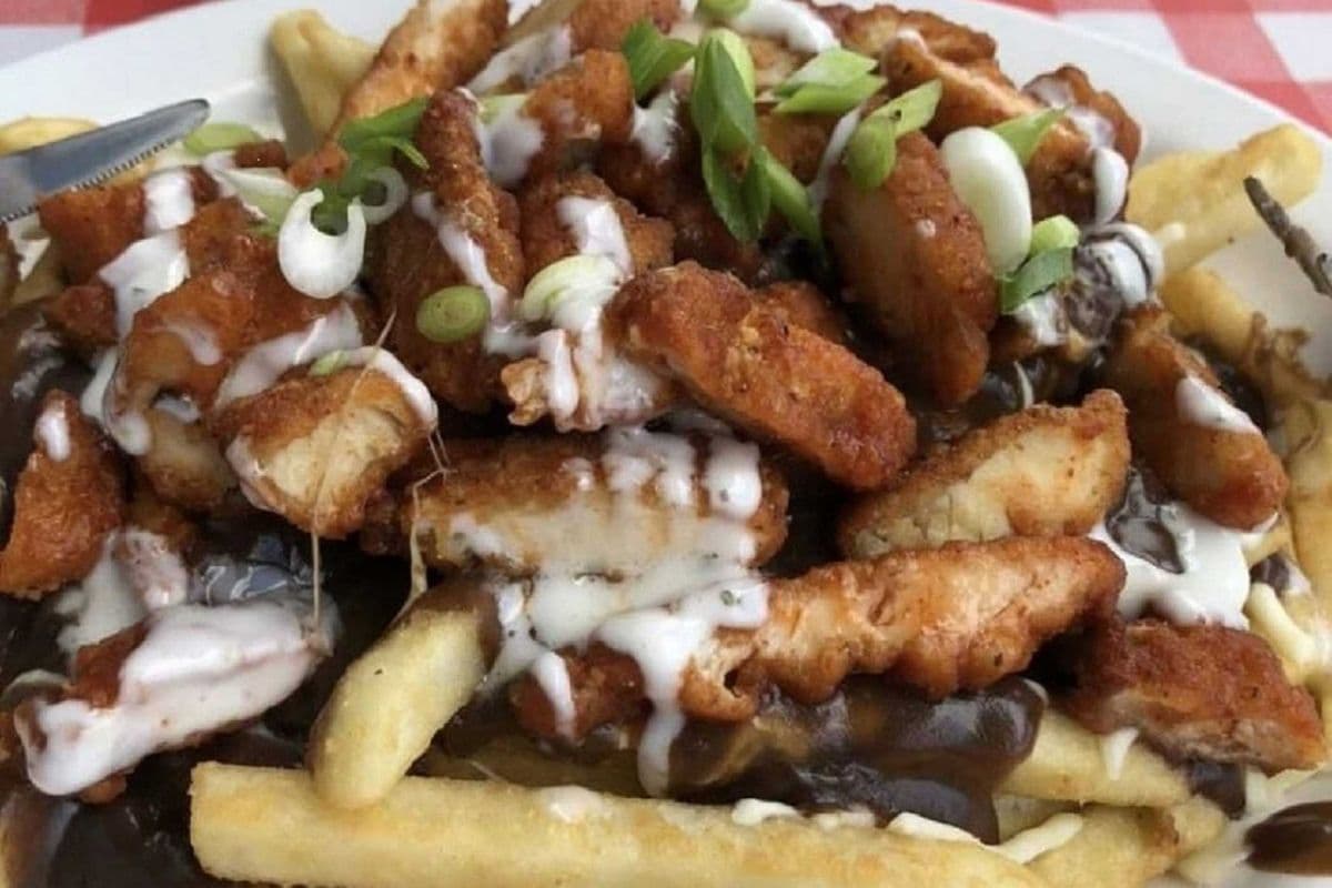 Buffalo Chicken Poutine