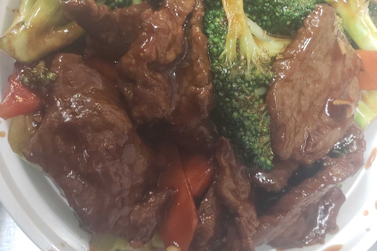 D3. Beef with Brocolli
