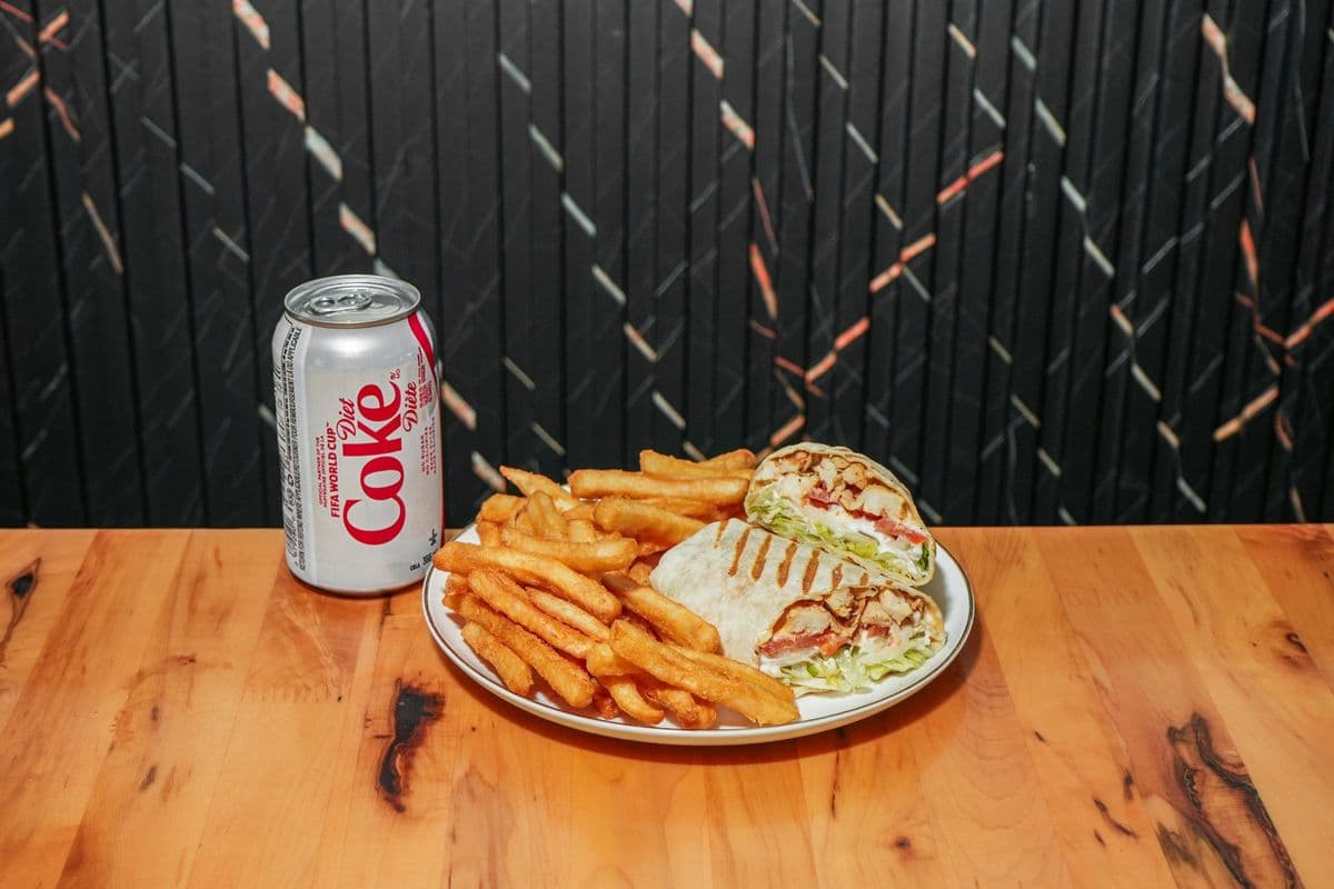 Peri- Peri Chicken Grilled Wrap Combo