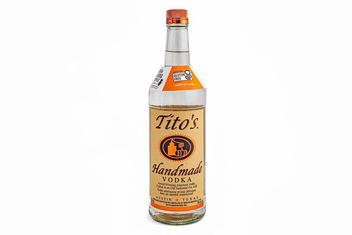 Tito's Vodka (1 x 750 ml)