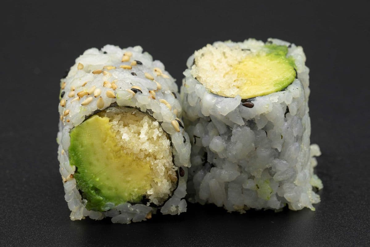 141. Spicy Avocado Roll (6 pcs)