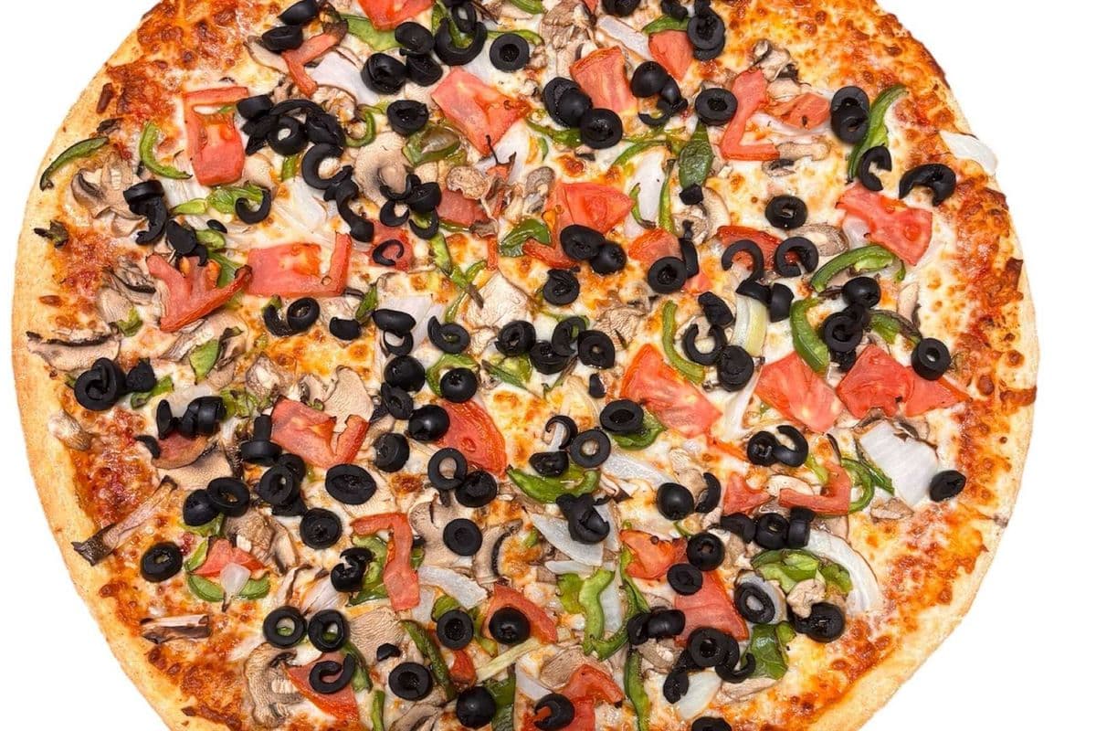Medium Veggie Lovers Pizza