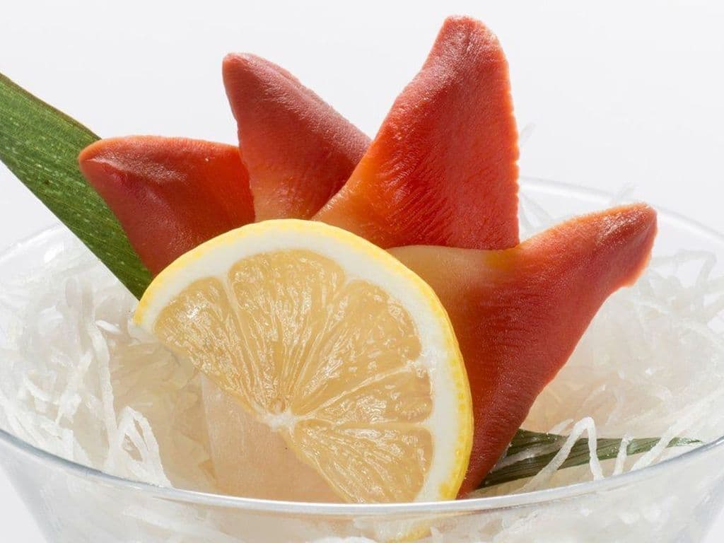 Surf Clam Sashimi (3 Pcs)