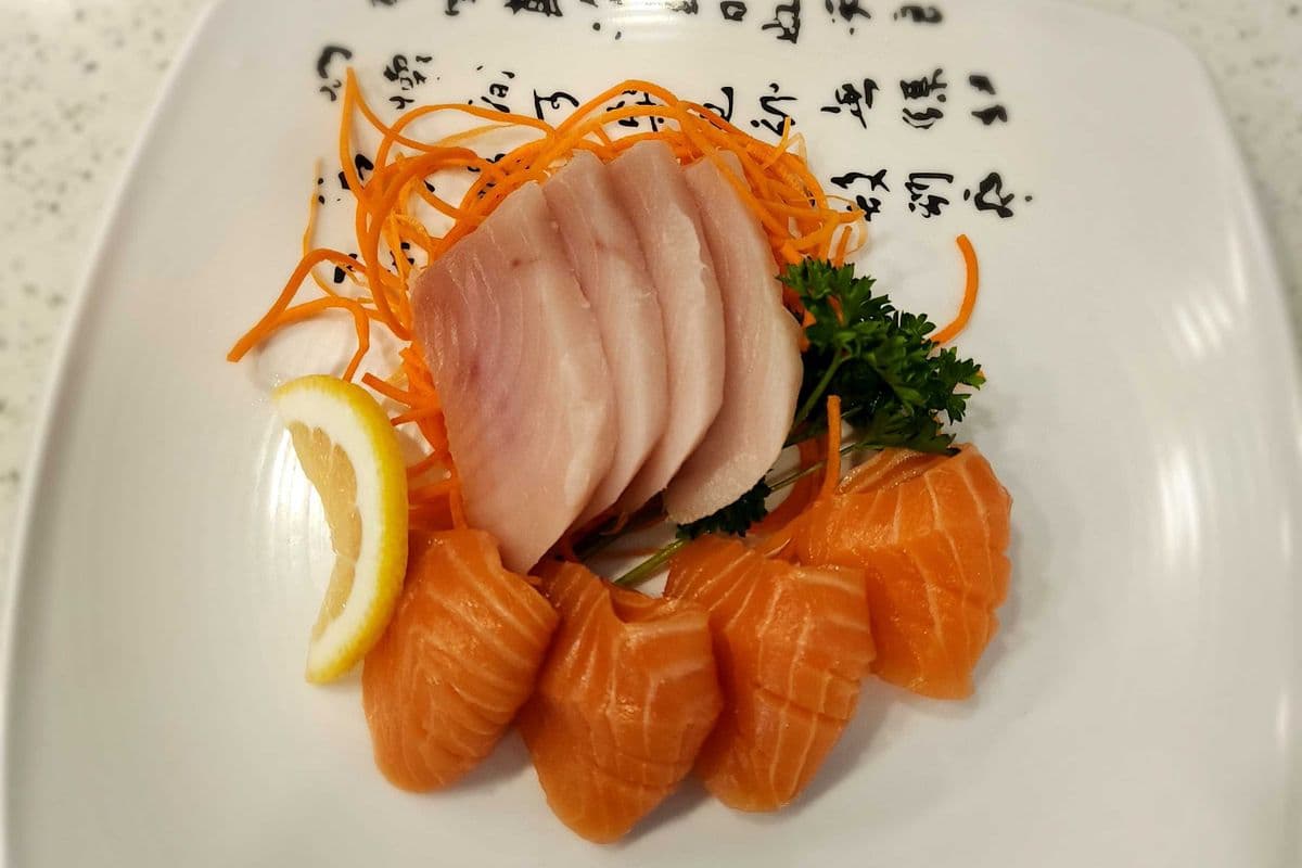 Tuna & Salmon Sashimi(8ps)