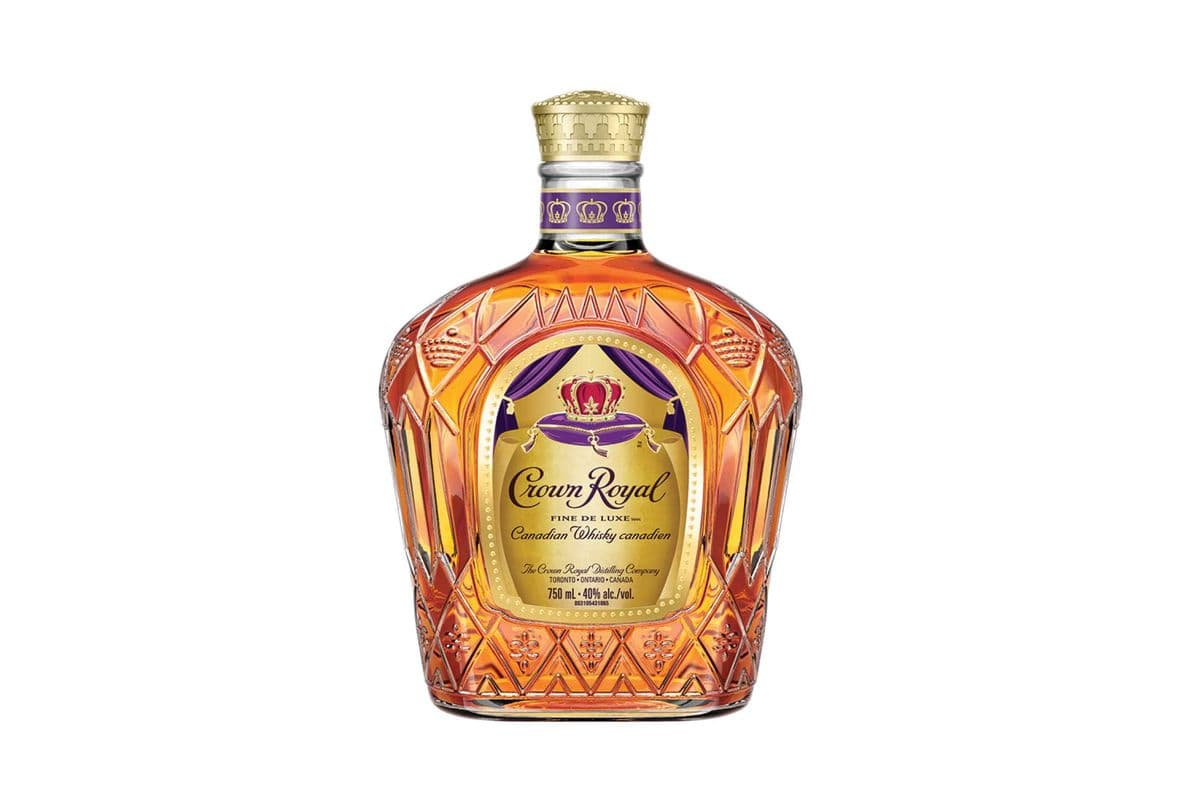 Crown Royal (1 x 750 ml Bottle)