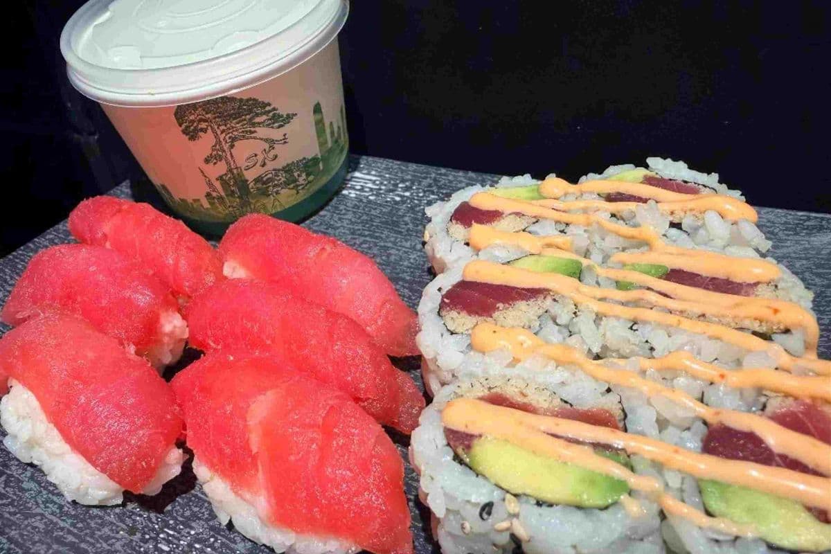 Red Tuna Lover Combo (M) – Includes 1 Miso Soup