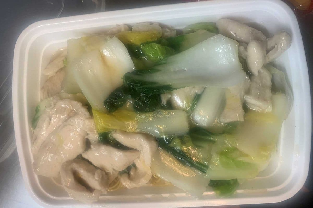Chicken Lo Mein with Buck Choy