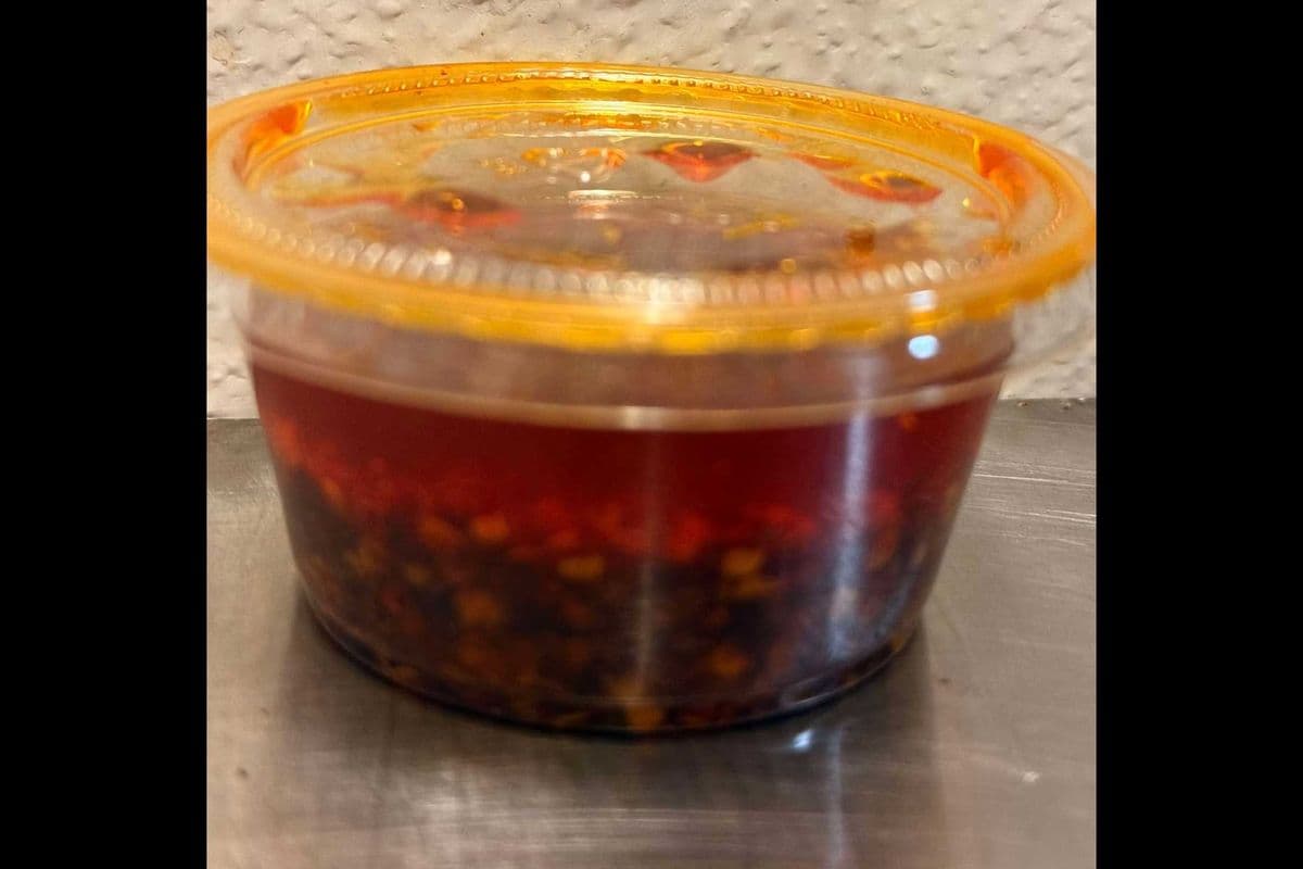 extra chili oil ( +ot dau ) (3oz)