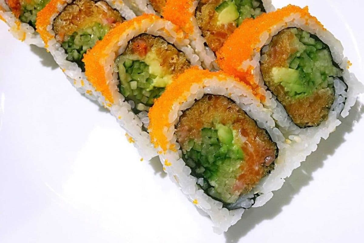 C8. Kamikaze Roll (8 pcs)