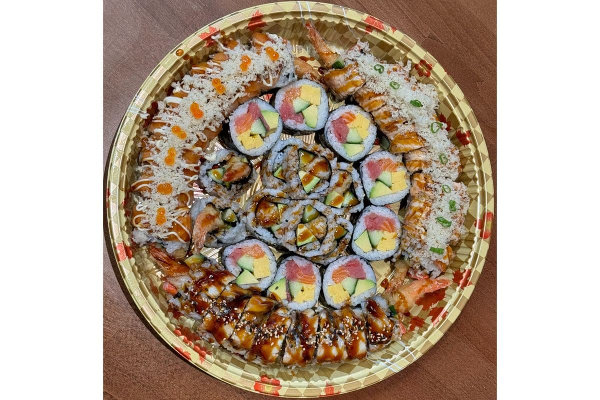 Family Sushi Tray