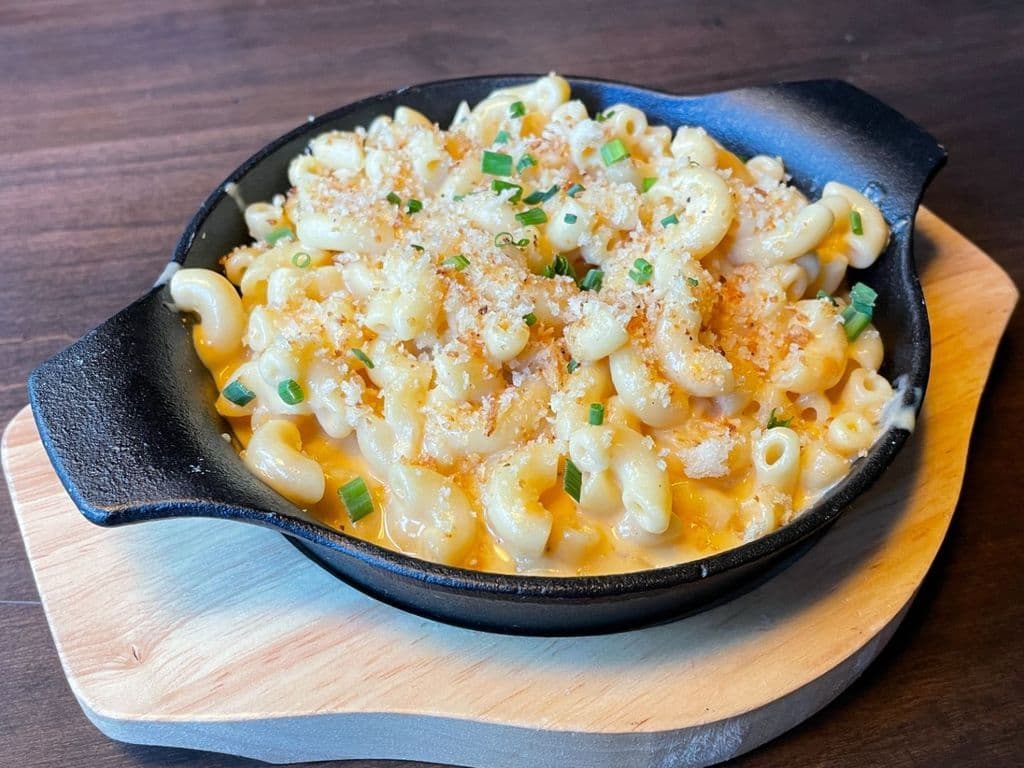 Cheddar Mac n’ Cheese