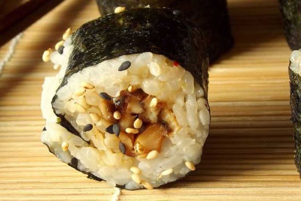 Shiitake Mushroom Roll (6 pcs)