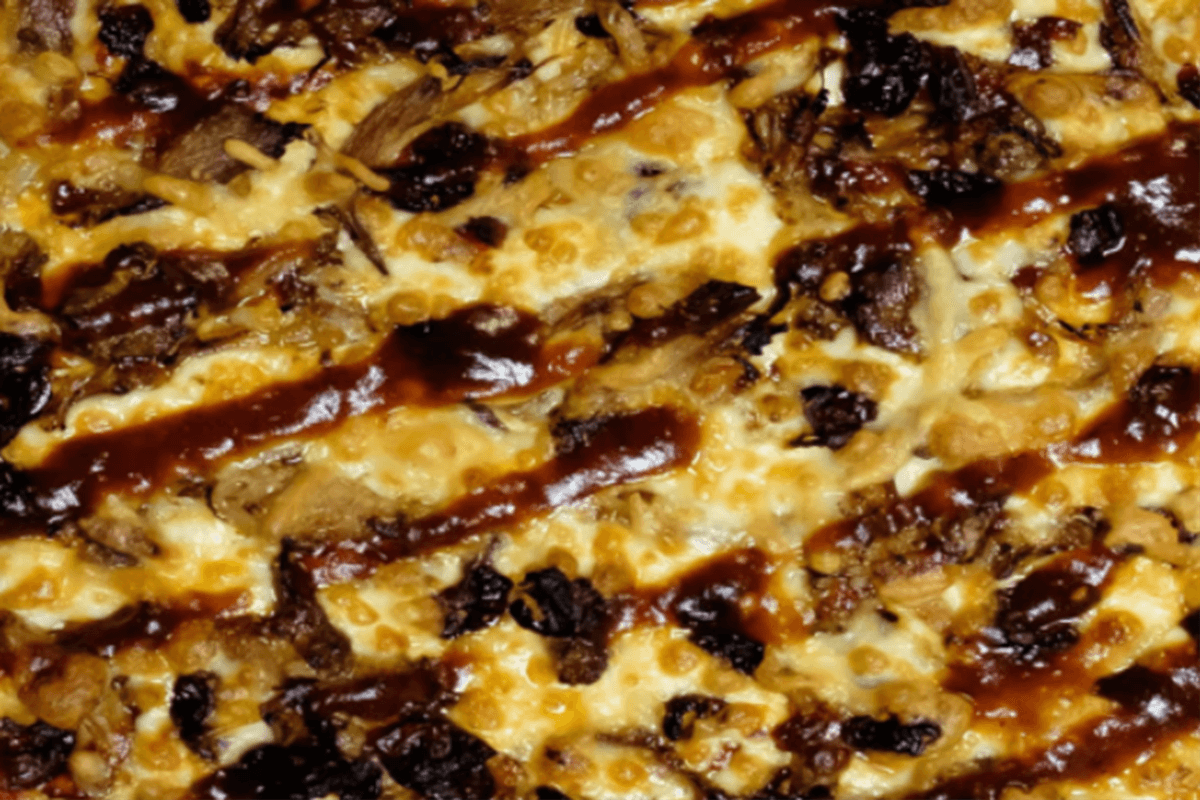14" Large Chipotle Pulled Pork Pizza