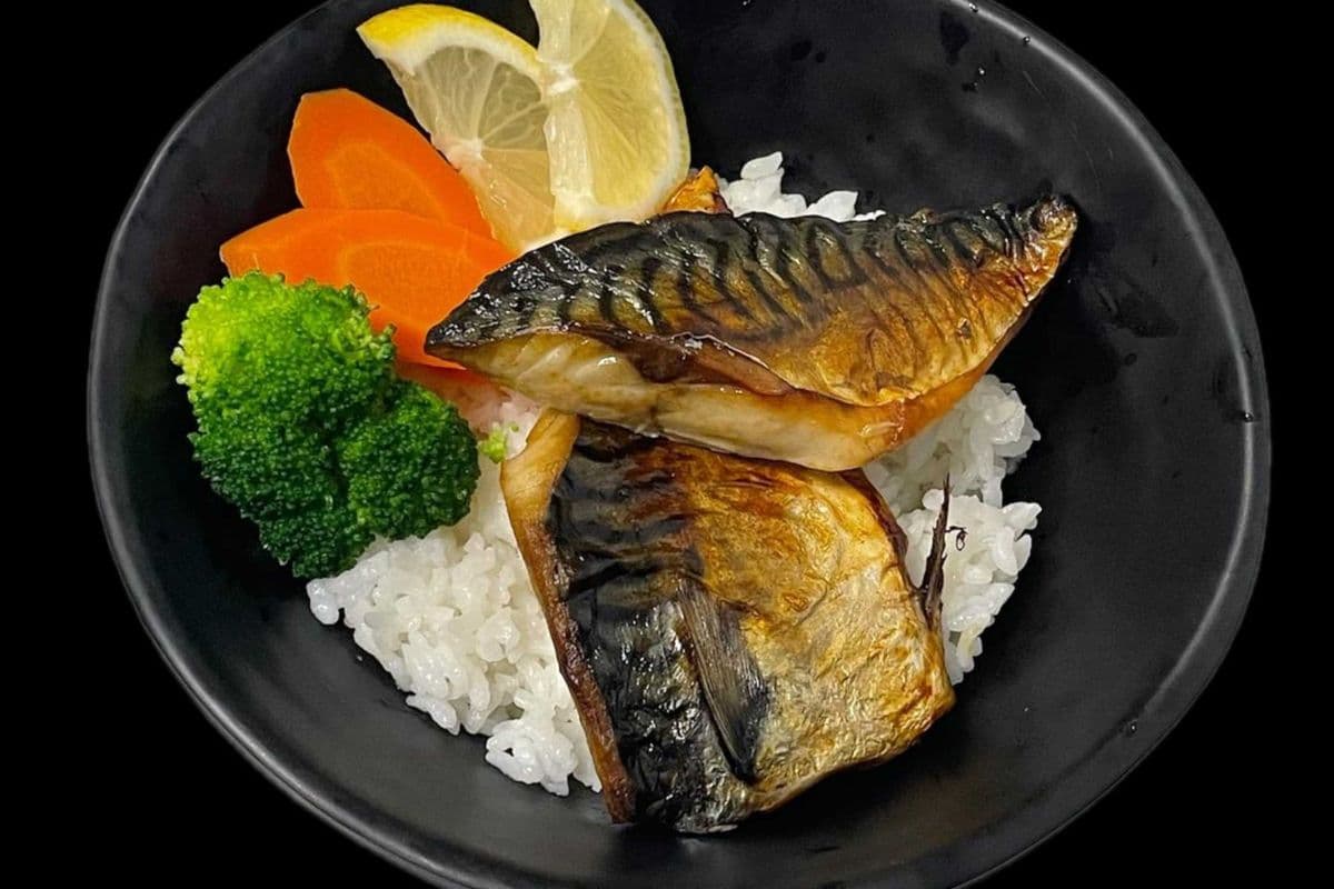 Grilled Saba Fish On Rice 鯖魚飯