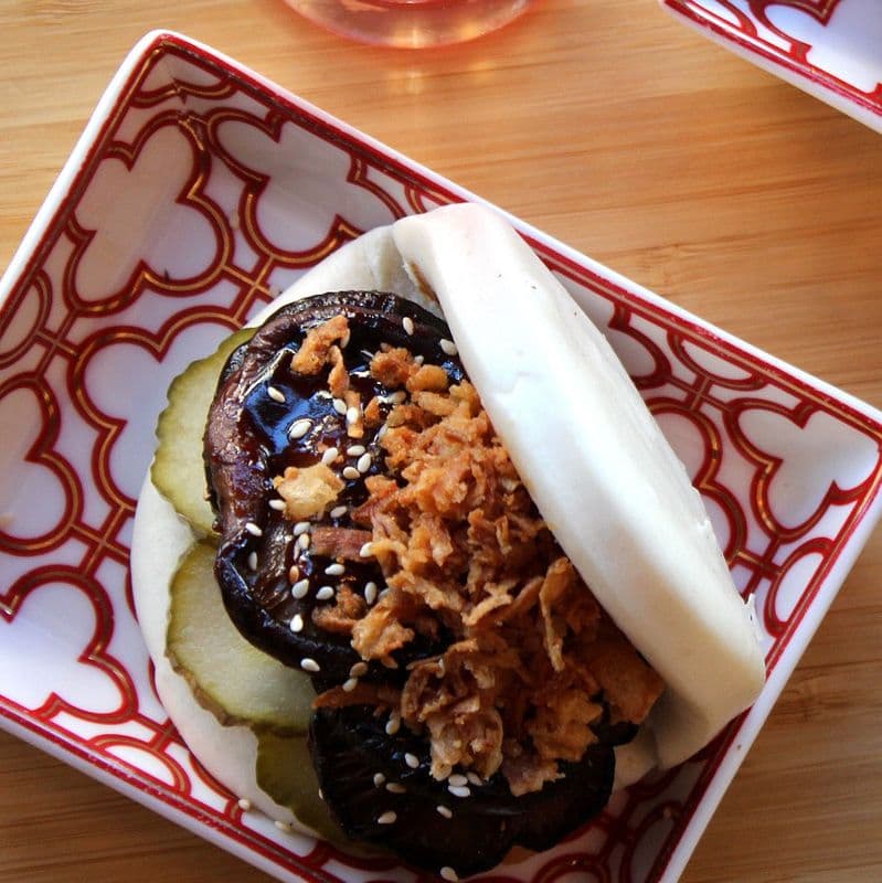 Curtsy Bao (VEGAN)